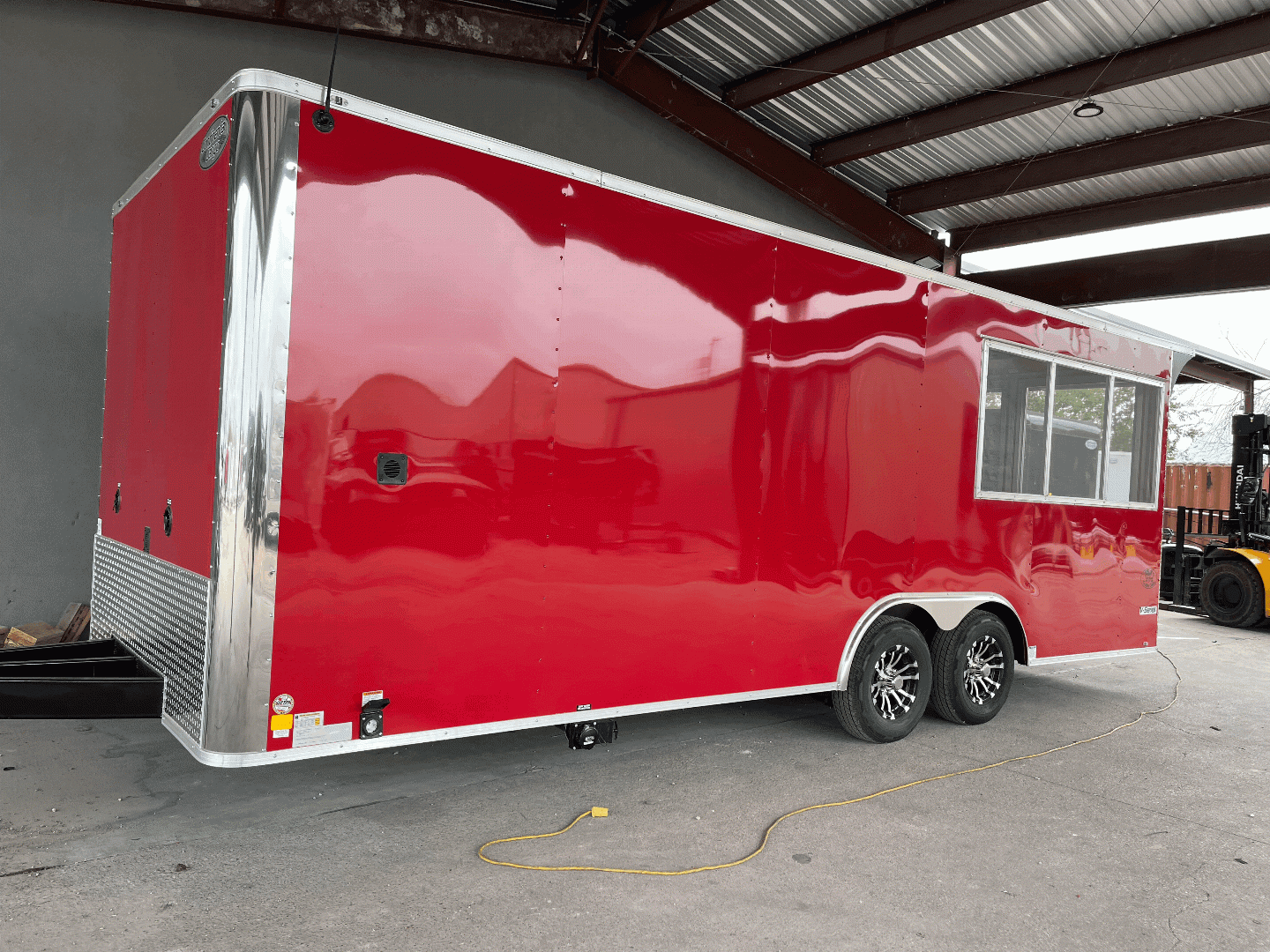 8.5X22 CONTINENTAL CARGO BBQ CONCESSION TRAILER W/ PORCH