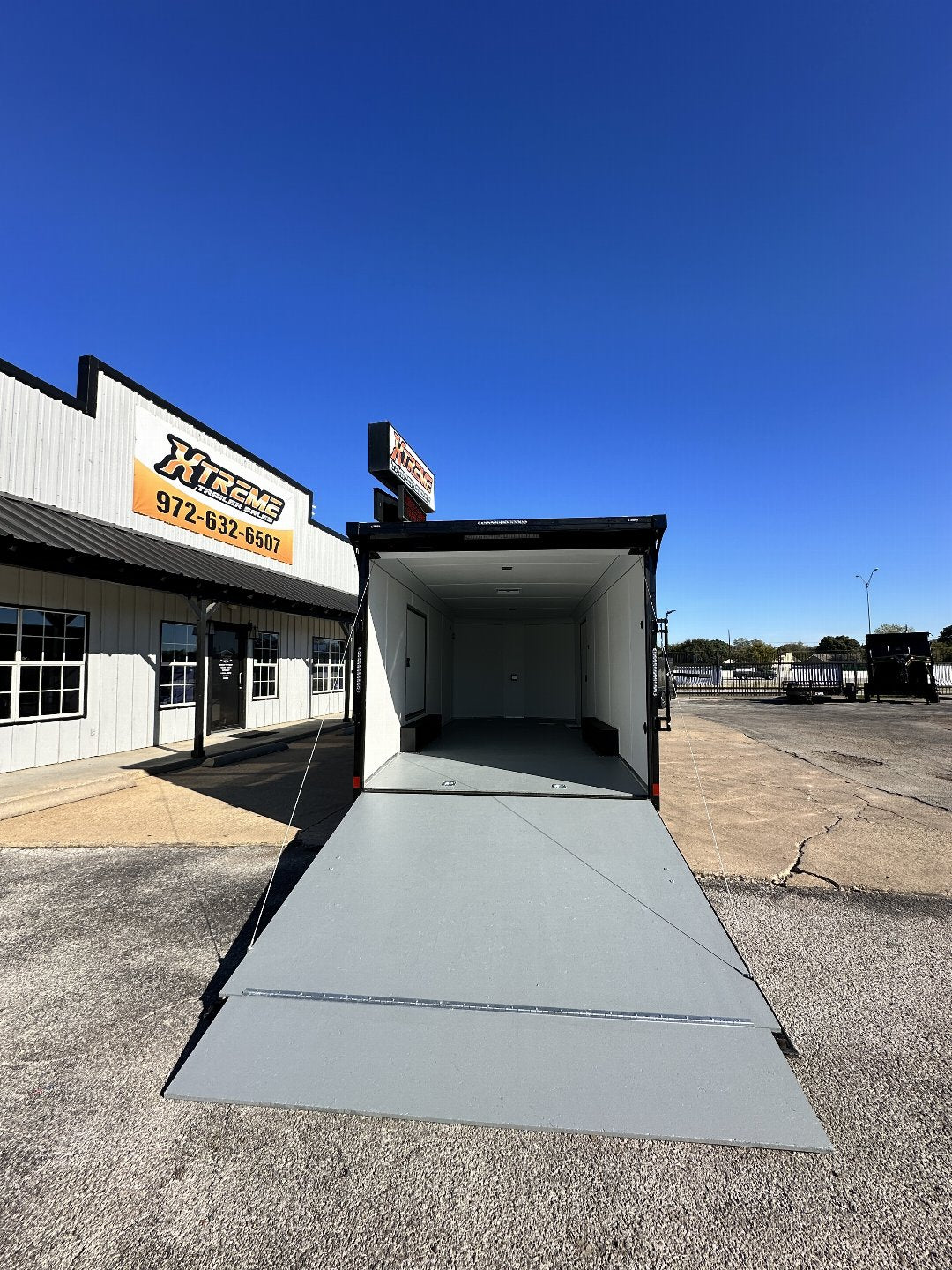 2023 HAULMARK 8.5X20 CARGO / ENCLOSED TRAILER